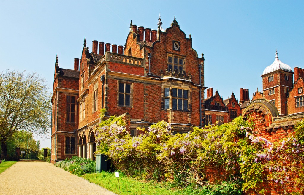 Aston Hall, Birmingham, Angleterre jigsaw puzzle in Paysages urbains puzzles on TheJigsawPuzzles.com